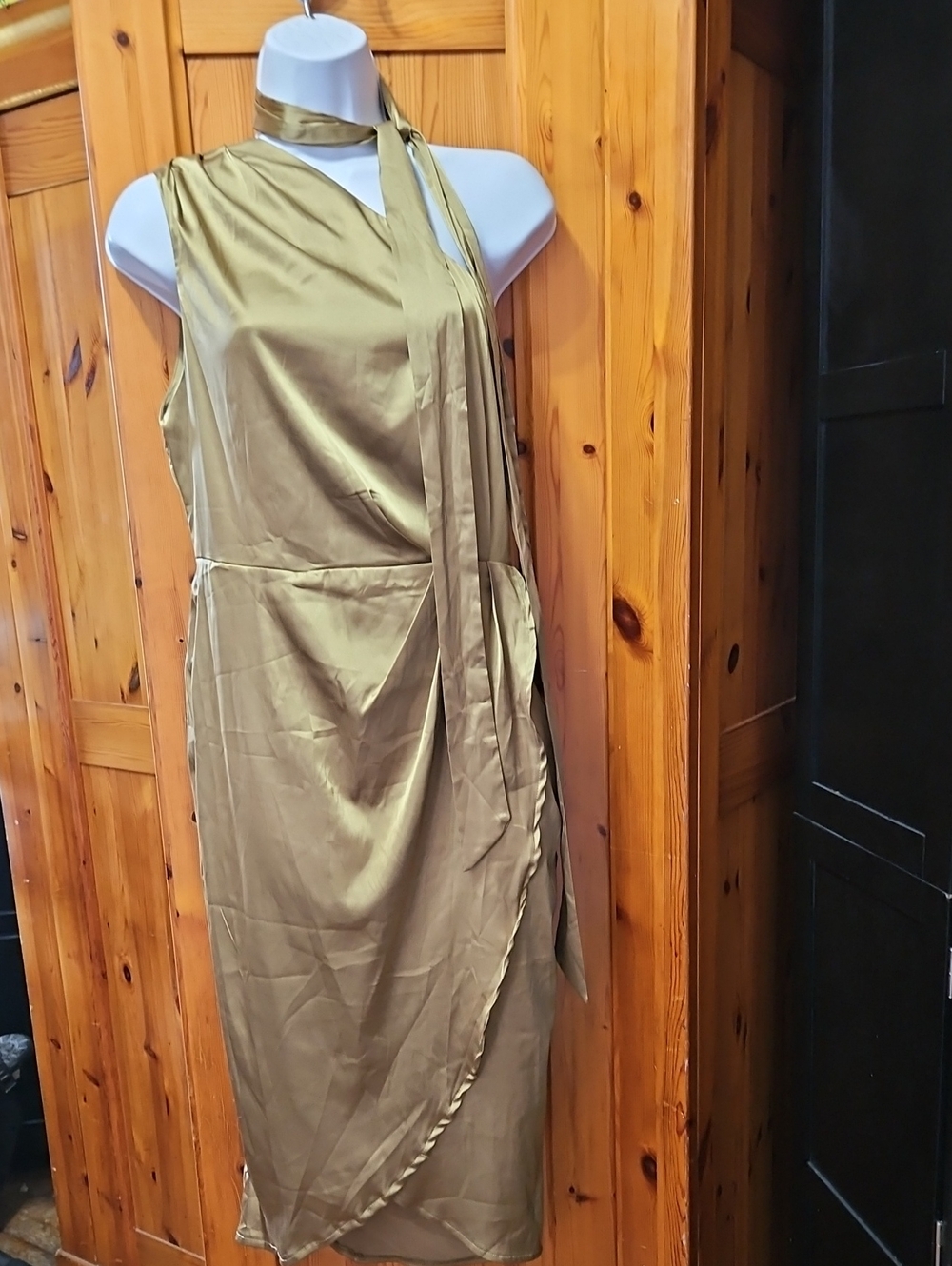 One-Shoulder Golden Khaki Green Style Wrap Midi Dress with Scarf / Belt